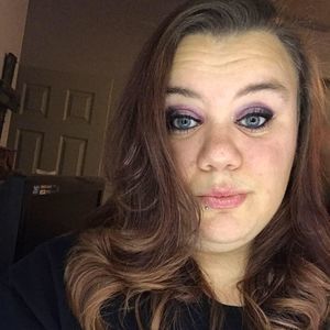 Meet your Posher, Reneah